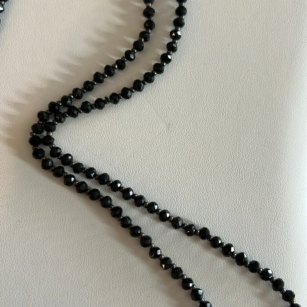 Black crystal beaded necklace-NWOT - Picture 5 of 5